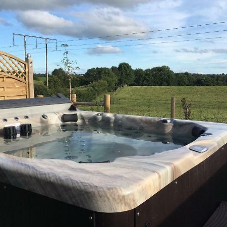 Arvalee Retreat With Outdoor Hottub Bed and Breakfast Omagh Eksteriør billede