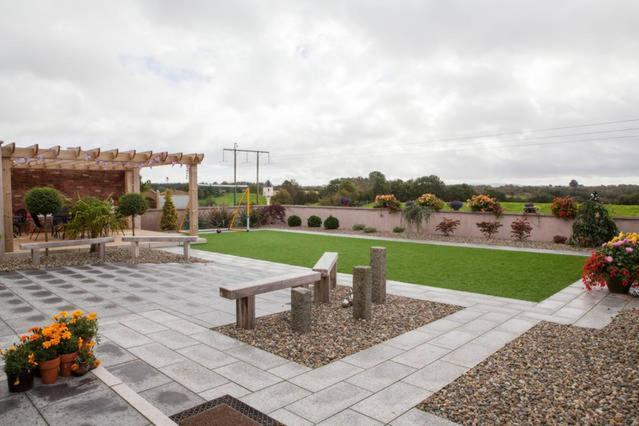 Arvalee Retreat With Outdoor Hottub Bed and Breakfast Omagh Eksteriør billede